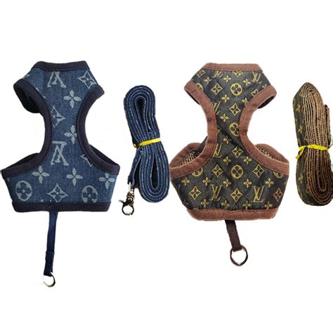 louis vuitton hondenband|Louis Vuitton dog collection debuts for $65K .